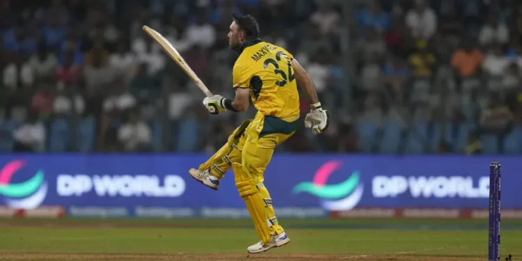 म्याक्सवेलले २ सय १ रन बनाउँदै अस्ट्रेलियालाई रोमाञ्चक जीत दिलाए